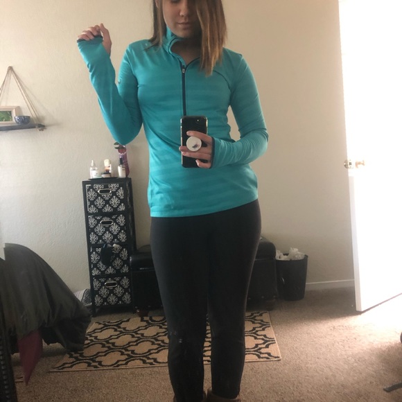 Nike Pro Striped Zip-Up - Picture 3 of 4